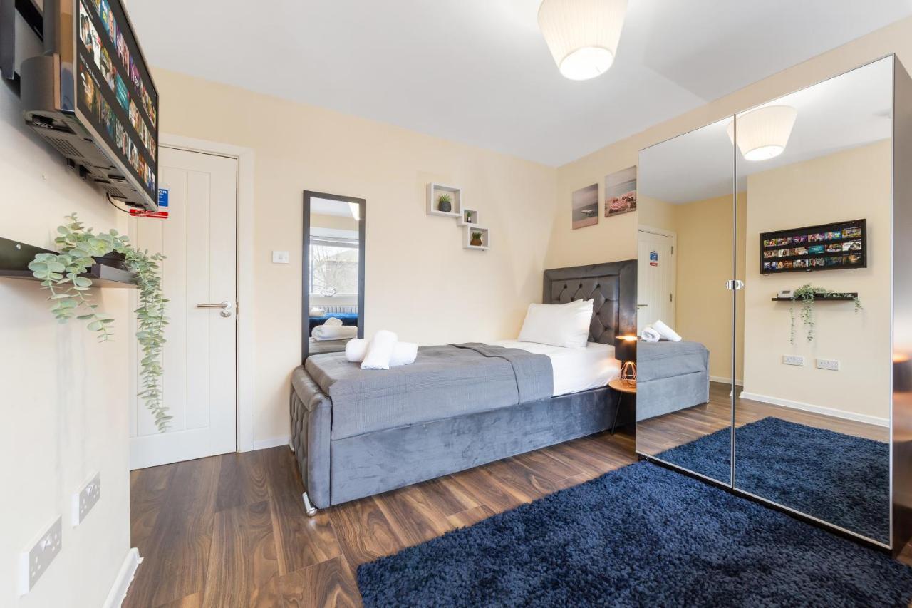 Twickenham Homes Isleworth Luaran gambar